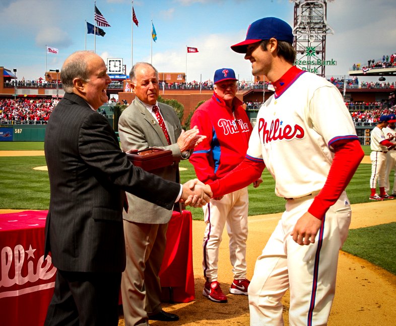 Phillies's tweet photo. Congratulations on a great career, Cole! https://t.co/svfffetljw