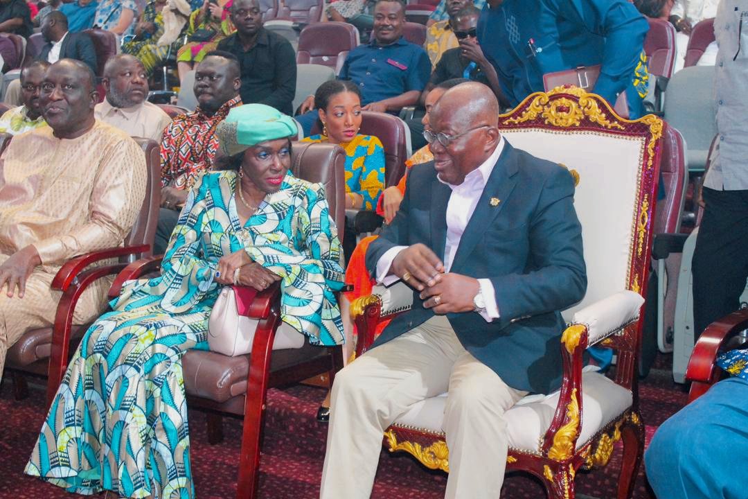 President @NAkufoAddo, former President John Agyekum Kufour, former First Lady Nana Konadu Agyemang Rawlings and Mr @AlanKyerematen are among dignitaries present at the Pat Thomas Highlife Concert at the AICC. 

#GhanaNewsAgency #GNA #PatThomas