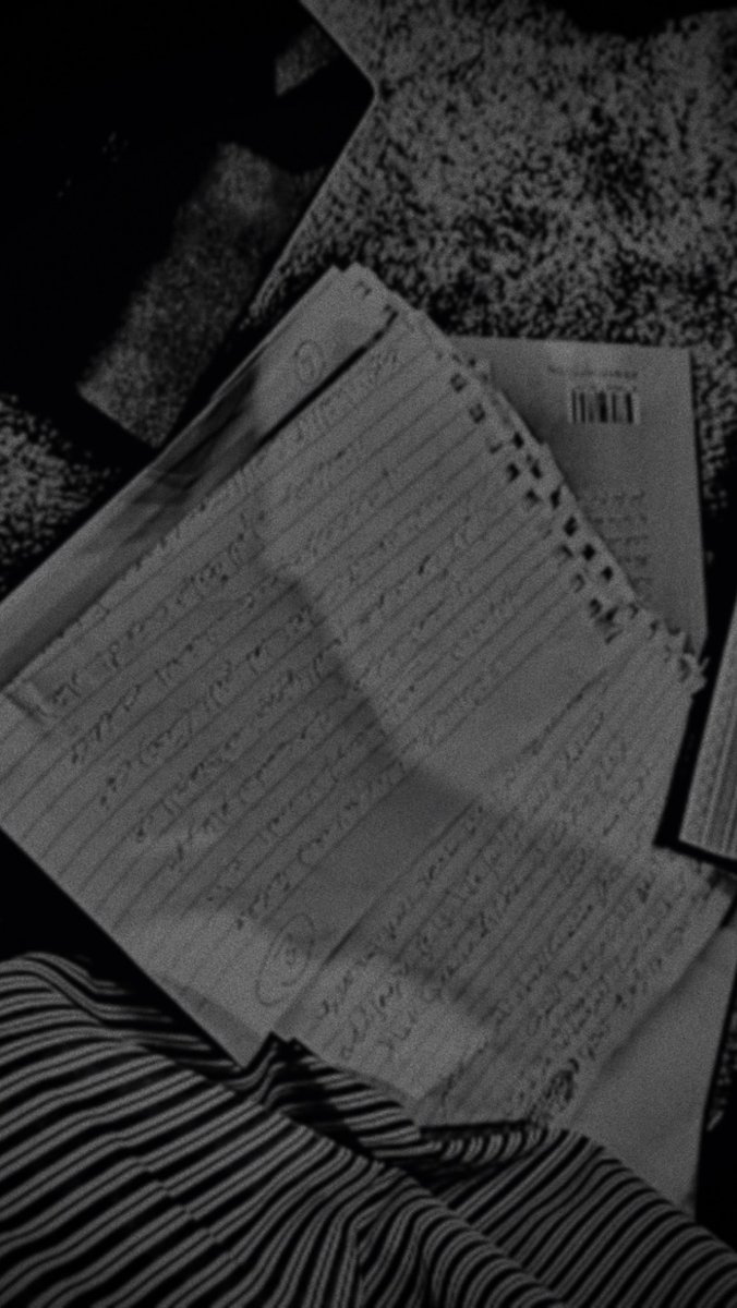 <a href="/MAJEDseaman/">ماجد ⚓️ MAJED</a> للعلم سوق وبه بضايع تورّى
ماكل عرض العلم يسوى تشيله
والحيف من هالسوق سهلٍ مْخرّا
والصدق عسر وْلا تهيّا مكيله
لابد درسٍ يقلب الحلوْ مرّا
ولابد نوم الليل تترك عسيله
ولابد تهجر نابي الديد مَرّا
تعتاض عن حضنه بحضن الوسيله
ولابد ما عينك تعور وْتِـضرا
وانْ لَدت بلحظهْ تحير بزغيله
العلم