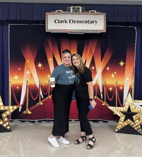 AimAddison_SC's tweet image. Such a perfect start to the year with a 7mindsets staff training with Lesley! #mindsetiseverything @7Mindsets @HCPS_RCLS @MrFranklin400 @VanAyresHCPS @ClarkElemTampa