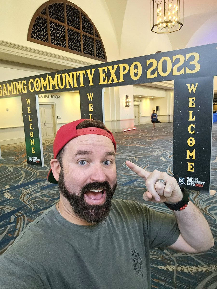 TheLostDrake's tweet photo. Well I made it and so far had a blast! Come say hello if you are at @GCXEvent would love to meet and see you all! #gcx #Bungie #lostcityfamily https://t.co/RvJVY1iQQJ