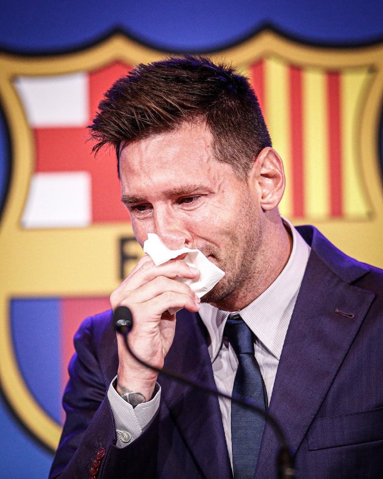 gutiifcb's tweet photo. Tal día como hoy hace 2 años, Messi abandonaba el Barça… ese día fue una maldita pesadilla, todavía me sigue doliendo.

💔💔💔💔💔💔💔💔💔💔💔💔💔 https://t.co/fShbyj9Q2p