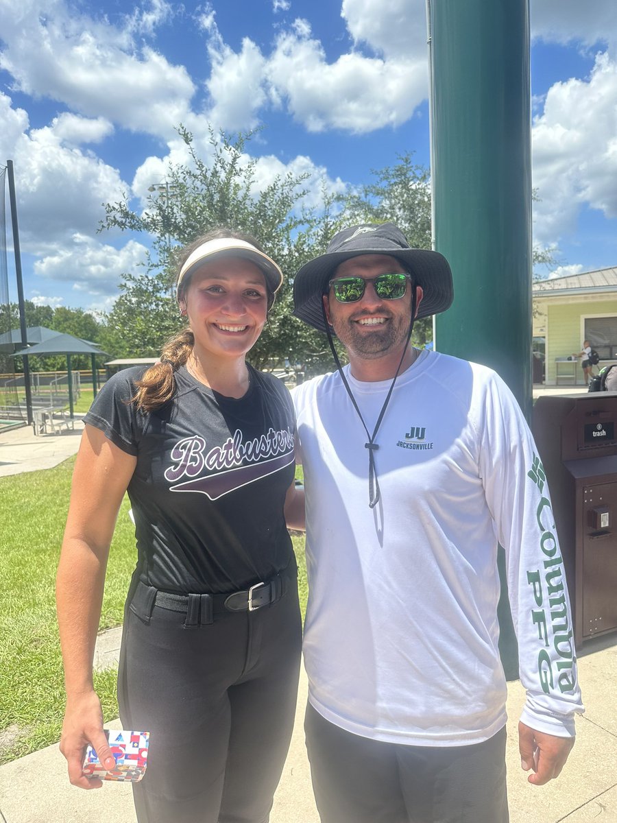 LamorteMegan's tweet photo. I had an awesome time today at the Proswings camp! I cannot wait to play again Saturday and Sunday with all these great athletes! @ProSwings_ @jakesidwell29 @CoachPetikS @TopPreps @TAProfileAPP @UncommittedUsa @UNCOMMITTED_CFL @softball_dugout @4StateSports1 @OutsideTheGames https://t.co/h0imLQc3Hc