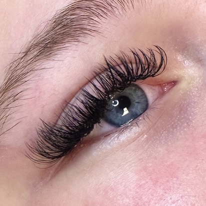 maryturnerspa's tweet photo. Hybrid eyelash extension set by Kayla 🔥
.
#hairextensions #extensions #hair #longhair #length #volume #thickness #behindthechair #pabeauty #aqua #aquahair #aquaextensions #loveisinthehair #beauty #salon #cosmo #booknow #bookonline #maryturnerdayspa https://t.co/51CT6ciYiH