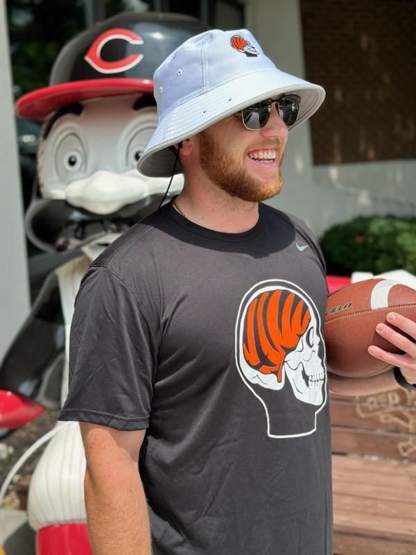 JoeGoodberry's tweet photo. NEW Bengals On The Brain tees are here &amp; just in time for my trip to Cincinnati! 

We are choosing 5 people to win an official BOTB shirt. 

To enter, retweet this tweet and make sure you follow @firststarlog and myself! https://t.co/NB162CyM6W