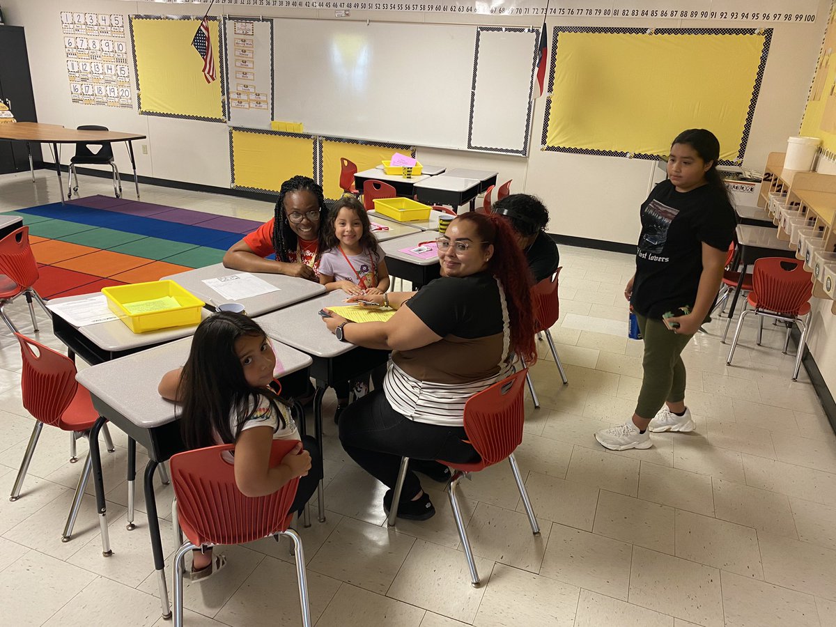 Wendy Benefield tweet media