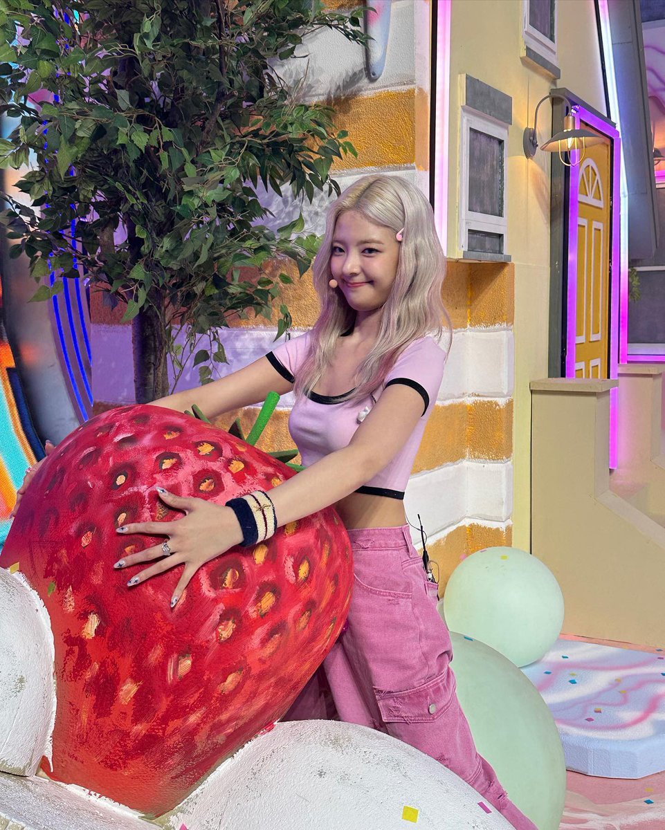 Soh⁵ | ITZY MOTTO tweet media