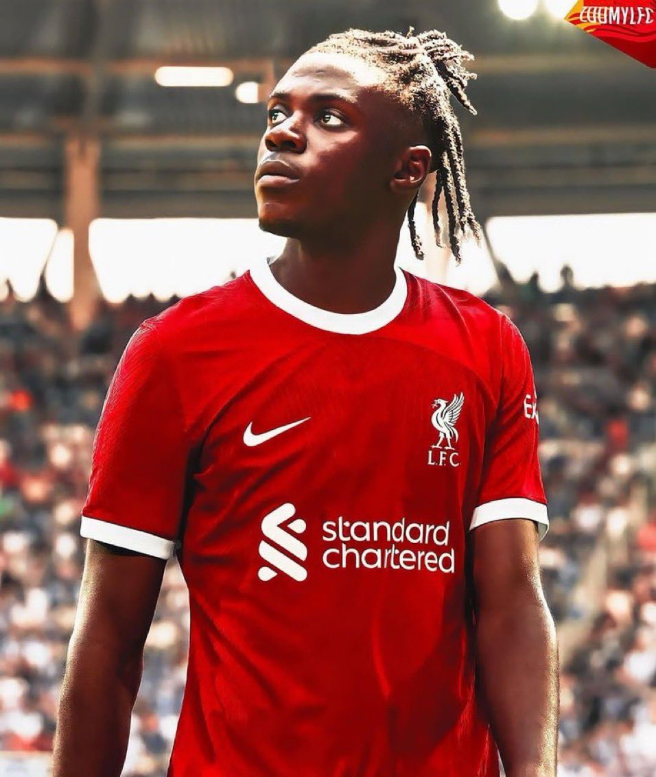 Mat_S_LFC's tweet photo. It’s happening, #lavia is coming to liverpool. 🔴🔴🔴👀👀👀👀He will travel to liverpool for Sunday, announcement on Monday. #lfc #LiverpoolFC #Transfers #TransferNews #liverpooltransfer https://t.co/Um8U6vpmu1