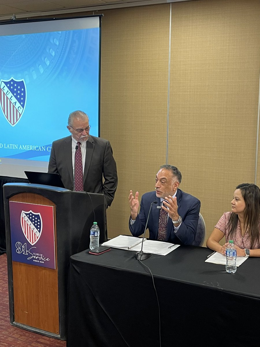 SBA_Francisco's tweet image. Glad to witness the substantial impact of #LatinoPower in the US Economy &amp;amp; Workforce during the @LULAC Conference in New Mexico. Honored to have @SBAgov as a representative of empowerment and diversity. 💪 #DiverseWorkforce #LULAC2023