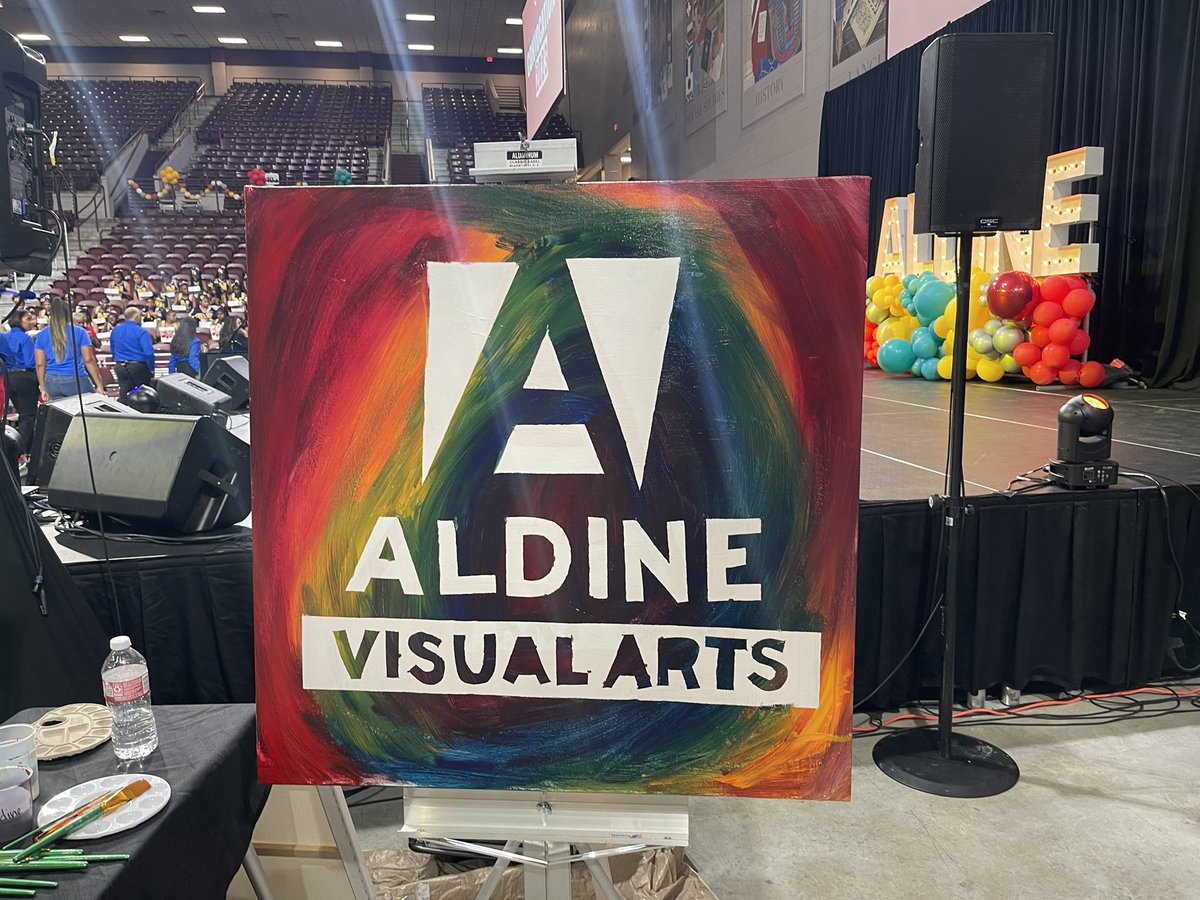 Aldine ISD Convocation 2023 was amazing and owes me nothing!!! I am happy to work alongside THE most talented directors and students 🙌🏾🙌🏾@CarverHS_AISD @AldineISD @aldinefinearts @MrRichardson55 @Carversingers44 @drgoffney @LW_est1980