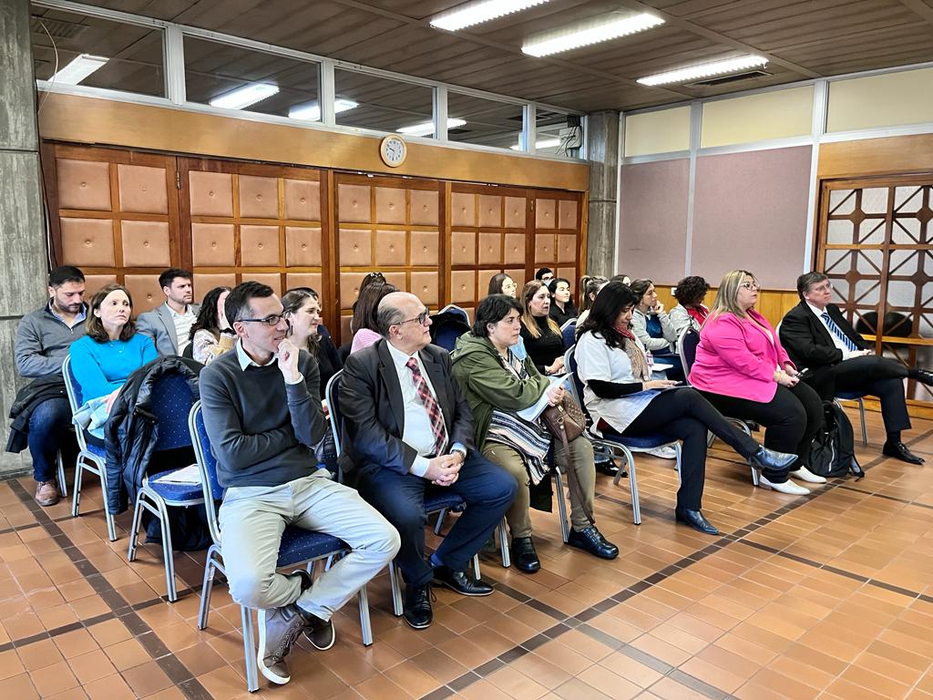 BArciere's tweet image. Muy productiva Jornada de Neuroinmunología compartimos hoy en #Casmu. Muchas gracias al Dr Juan Ignacio Rojas por sus aportes en este tema.🧠 #education
@andrea_zumar @RaulGermanRodri 
@jjareosa 
@casmuoficial