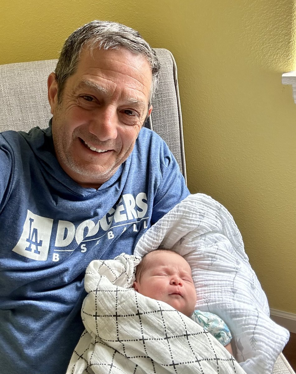 AVSConsultingLA's tweet photo. Meet my GRANDDAUGHTER Luna Ruby Parker 😍 https://t.co/DQL8XHDVtM