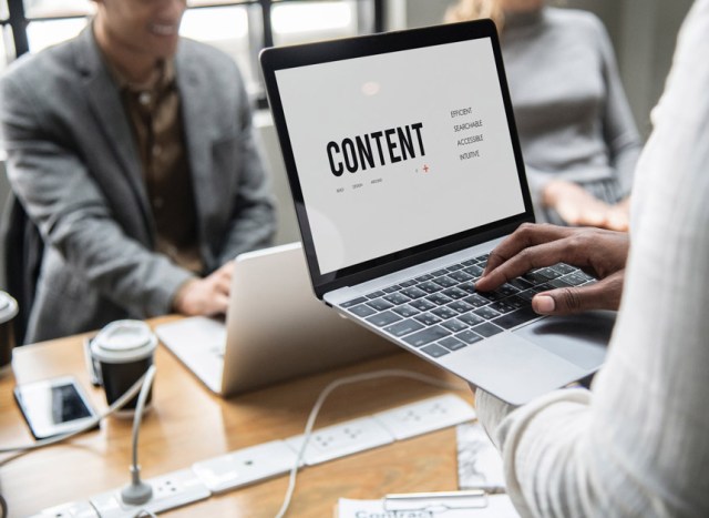 entreperiodista's tweet photo. Estrategias de #marketingdigital útiles para monetizar un blog: https://t.co/9wq6YJF1wg Conoce las estrategias y aplica cada una de ellas para que comiences a generar tus propios ingresos. #comunicación #blogger #marketingdecontenidos https://t.co/y6ANFIAMcF