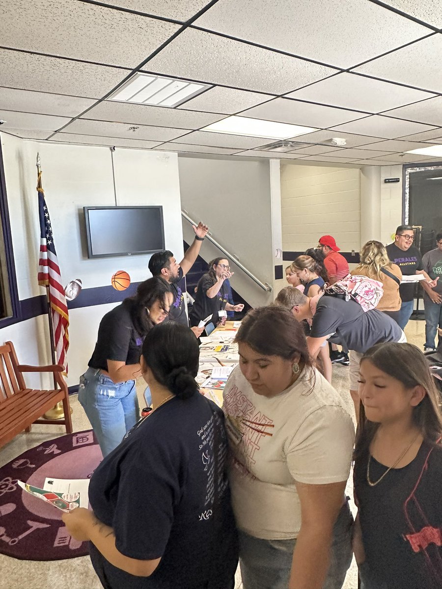 Jessica Garza (@jgarzaeisd) on Twitter photo Our leadership team working the doors and sign in tables! Ready to meet and greet our students and families!
<a href="/PeralesESchool/">Perales STEAM Elementary School</a> <a href="/PrincipalJorgeM/">JorgeM</a> <a href="/BeaLoMacias/">Bea Macias</a> Our leadership team working the doors and sign in tables! Ready to meet and greet our students and families!
<a href="/PeralesESchool/">Perales STEAM Elementary School</a> <a href="/PrincipalJorgeM/">JorgeM</a> <a href="/BeaLoMacias/">Bea Macias</a>