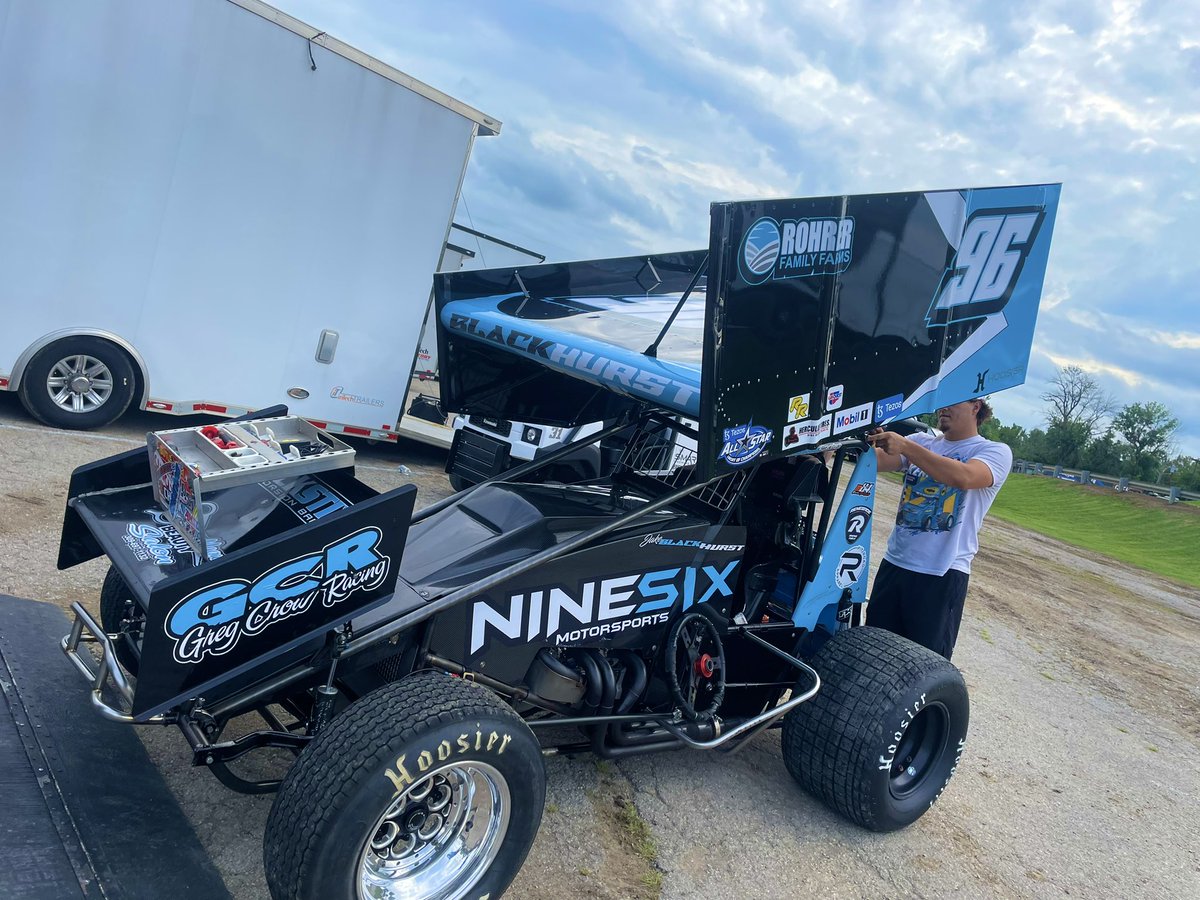 World of Outlaws tweet media