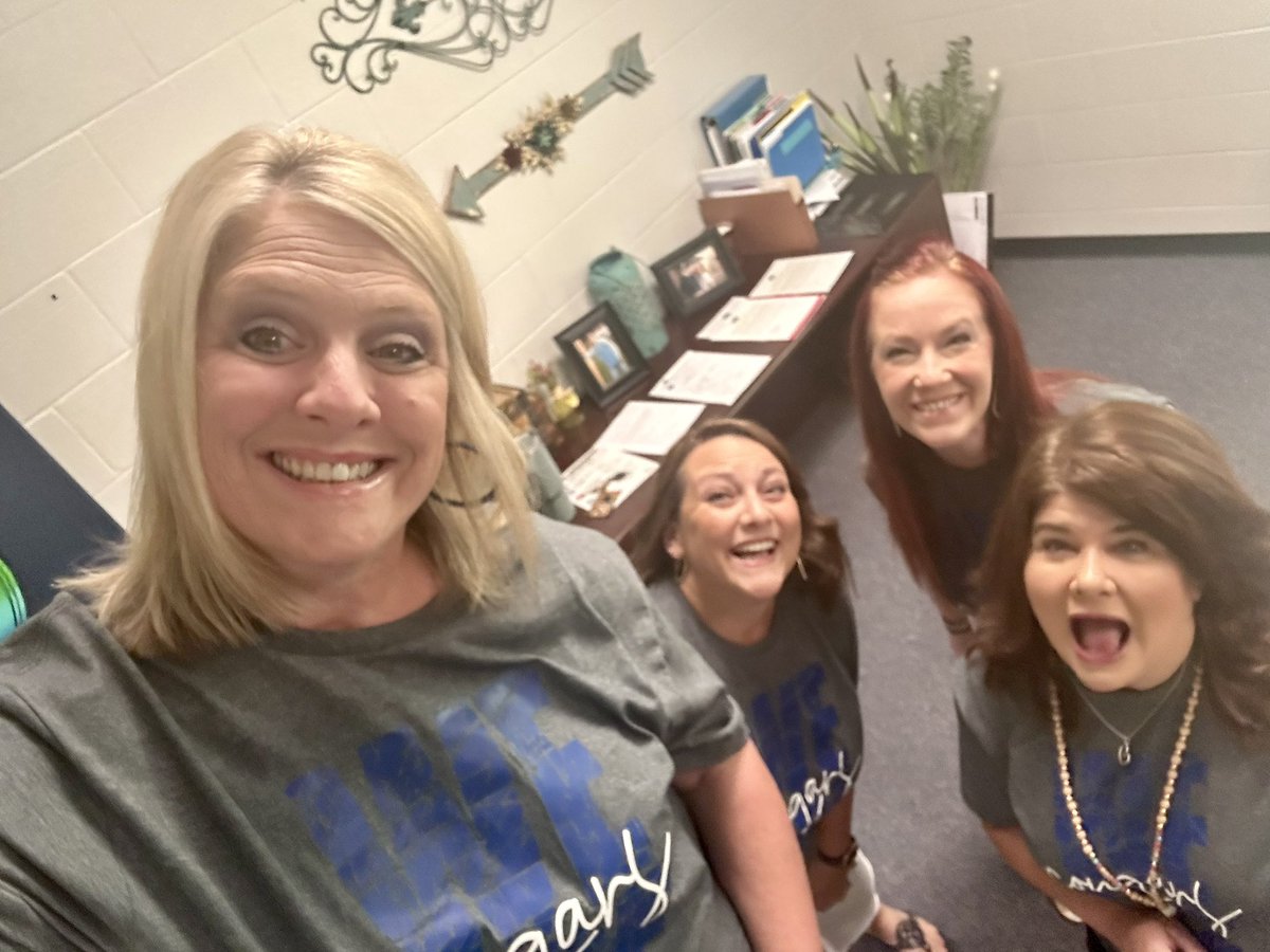 BunaSchool's tweet photo. Buna ISD had an AMAZING convocation to begin our 23-24 school year! We are inspired, motivated, and ready for our students! @DrTiffanySpicer @Buna_ISD https://t.co/5r5ugoyYz1
