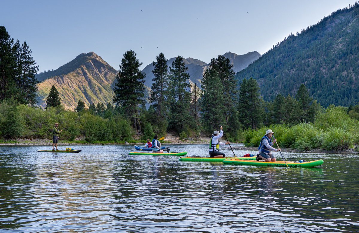 WenRiverInst's tweet photo. This summer, WRI began a new program partnered with Leavenworth Outdoor Center. Participants were naturalists on the river as they went for a relaxing paddle.

These wonderful photos were provided by Dave Masuda.

#wenatcheeriverinstitute #leavenworthoutdoorcenter https://t.co/vBlfhWTV3Q