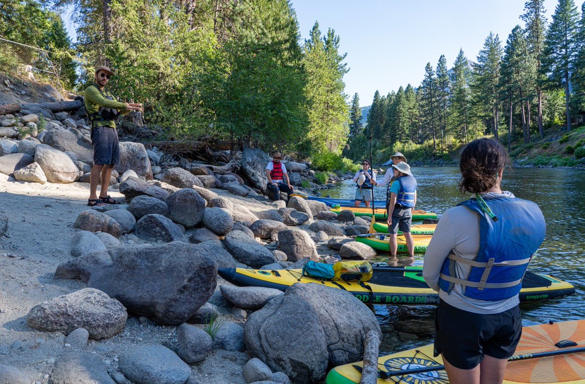 WenRiverInst's tweet photo. This summer, WRI began a new program partnered with Leavenworth Outdoor Center. Participants were naturalists on the river as they went for a relaxing paddle.

These wonderful photos were provided by Dave Masuda.

#wenatcheeriverinstitute #leavenworthoutdoorcenter https://t.co/vBlfhWTV3Q