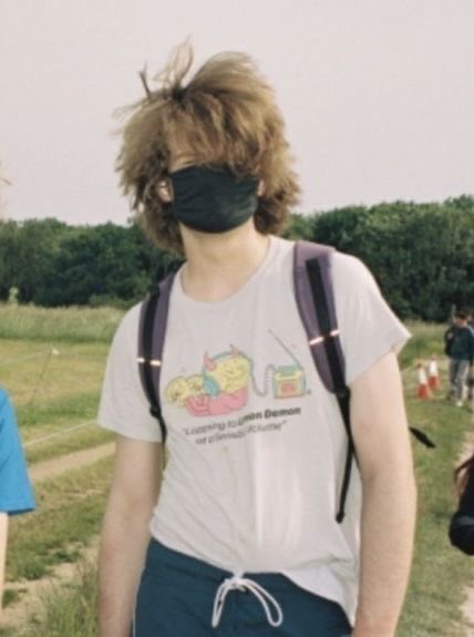 bootwtcamp's tweet image. ↳ @solarkarii you’ve been invited to an outdoors painting camp by anon! 

✰ oh look, the invite had an extra bit  ..
PS: “ thank u for always uplifting us artists 💖💖💖”