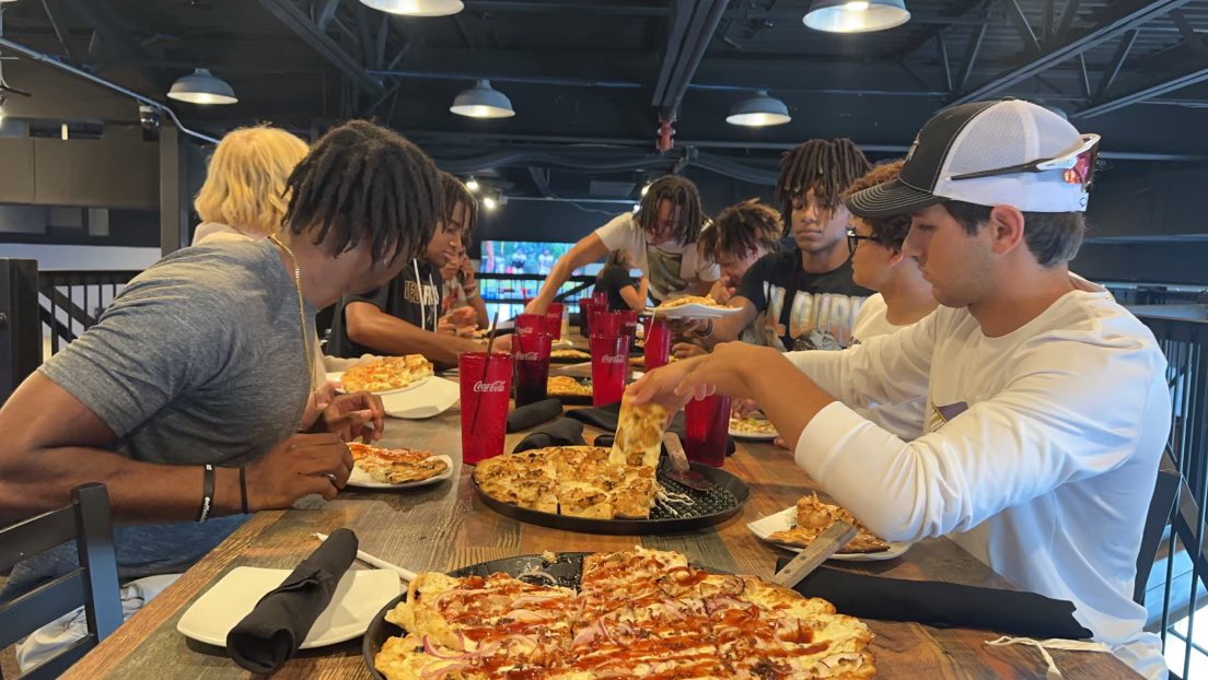 Coach Evans challenged the secondary this off season to hit and chase some lofty goals. After a great first week of camp, the guys are out with Coach enjoying a pizza party reward. Football isn’t just a game when you truly love it, it’s a family too. #DemandMore @BellevueWestFB