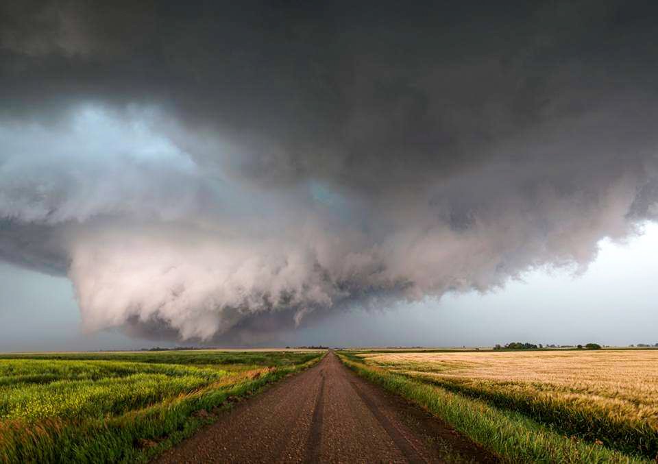 Seven years ago already. Wow, time flies. It was my first full season chasing storms. August 3rd, 2016, EF2 near Bisbee, North Dakota. #ndwx