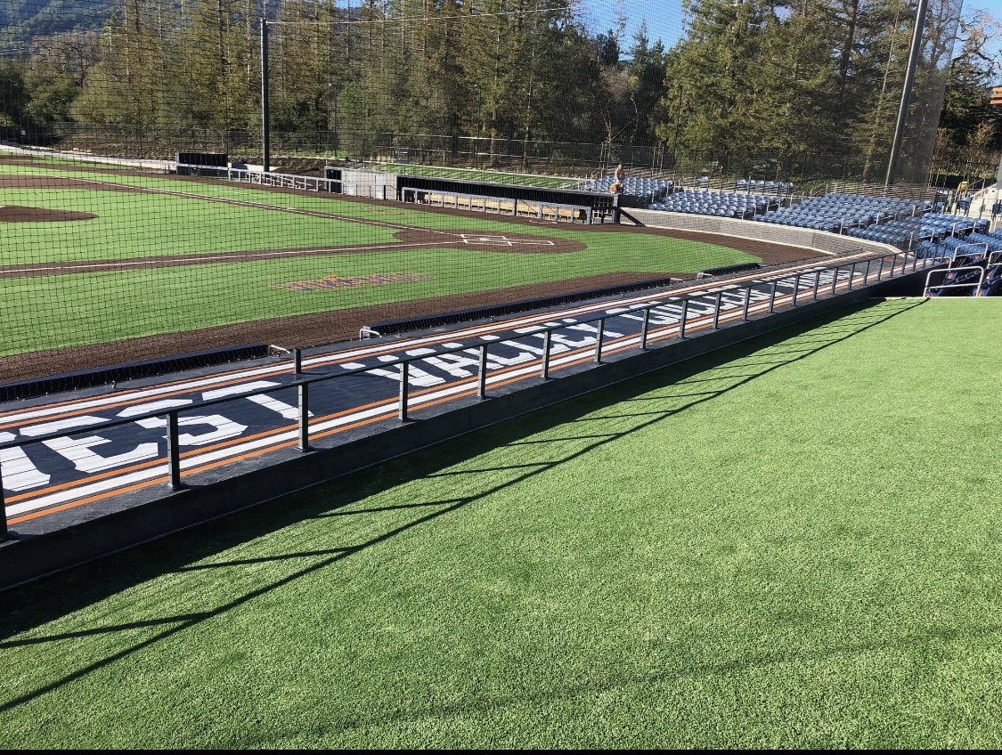 Happy to announce I will joining <a href="/Bobby_Hill17/">B.Hill</a> at West Valley College as the Associate Head Coach. Cannot wait to get to work🤙🏽