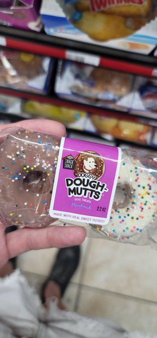 Get you a girl who buys you these 😵&zwj;💫 https://t.co/lJwhDsuEjA