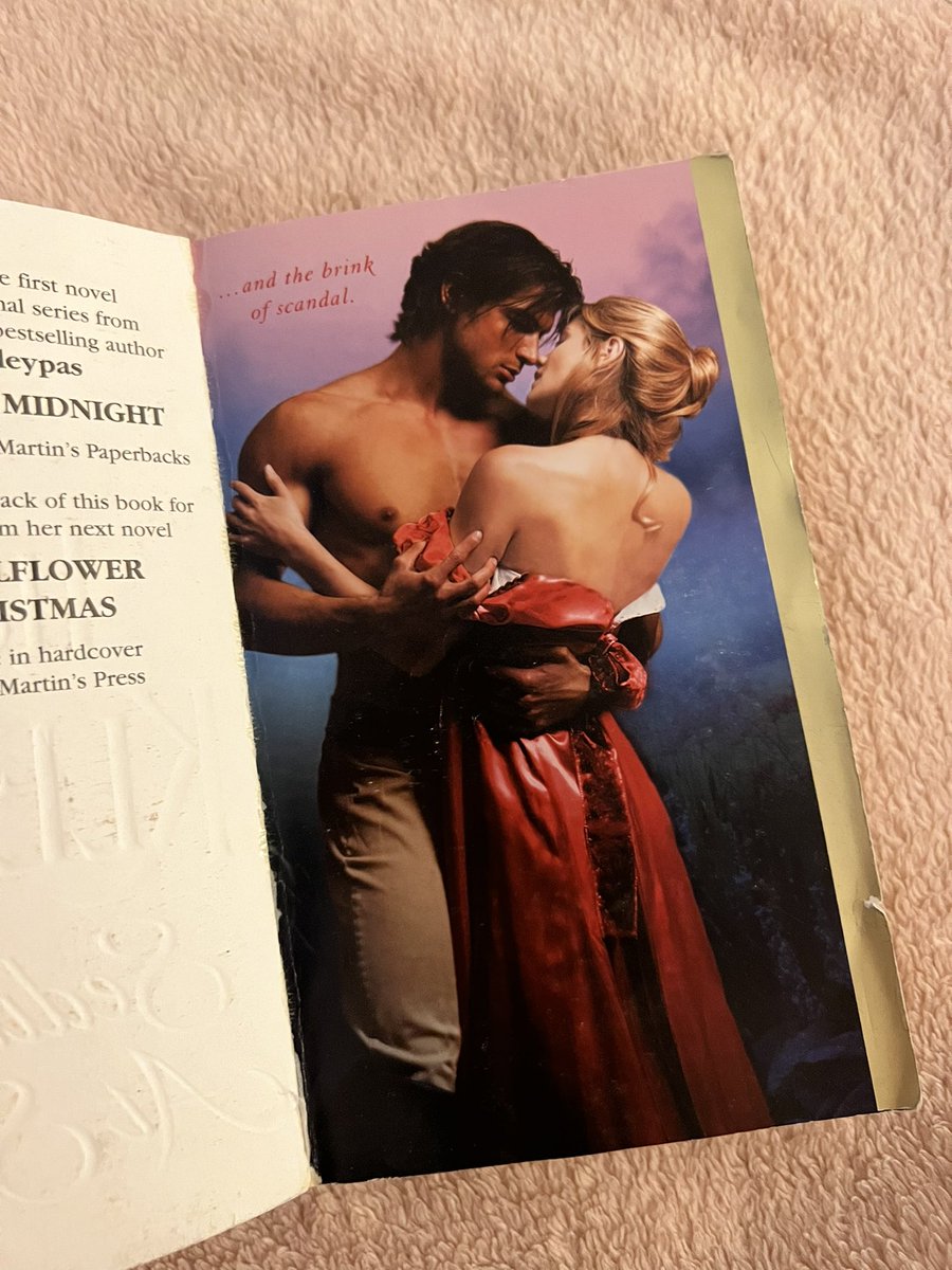emmyreads_rom's tweet photo. I’m a sucker for a good clinch!
Here are a few of my favs 😍
#historicalromance #clinchcovers #stepbacks #romance #reading #booklovers https://t.co/qIKX0swEdp