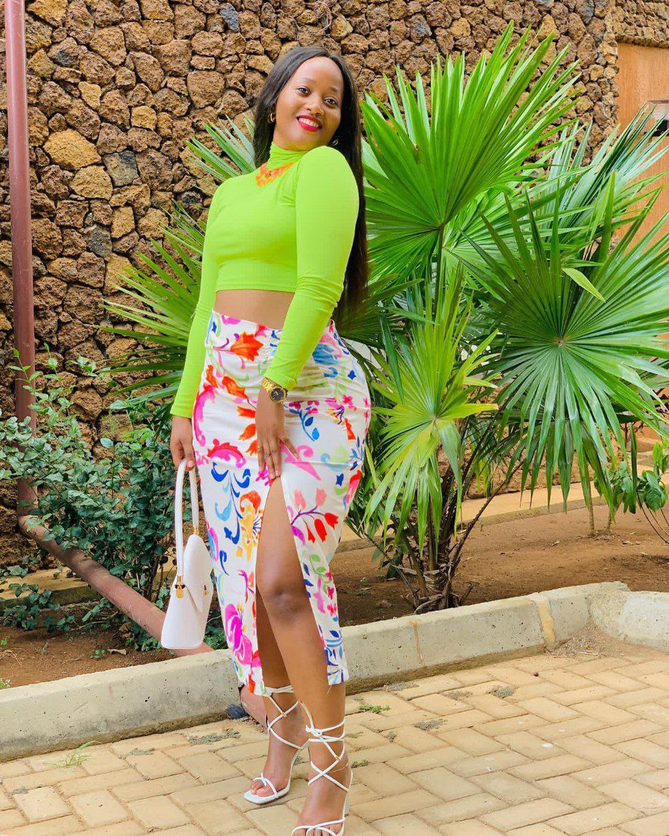 WrelaxTym's tweet photo. @Winnieviva2 @nuwatwijuka @Rachealkyy @gad_rogers @bamwinejnr @prettylili10 @ashrafknight1 @Nabimara_paul @CanaanArinda @BradleyCarl256 💝 https://t.co/zqXPwLowbH