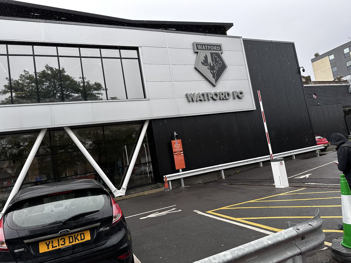 DrFaheemHyder's tweet photo. Had a brilliant Induction to GP Training at @WatfordFC by @WestHertsNHS
A new chapter, looking forward
#teamGP #joinGP #NHS https://t.co/htf036YCFU