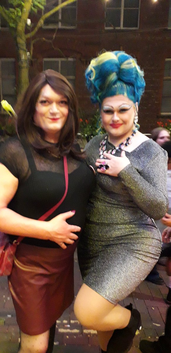ClaireParttime's tweet photo. Having an amazing night out in Manchester Village. https://t.co/gBVeYfoh2f