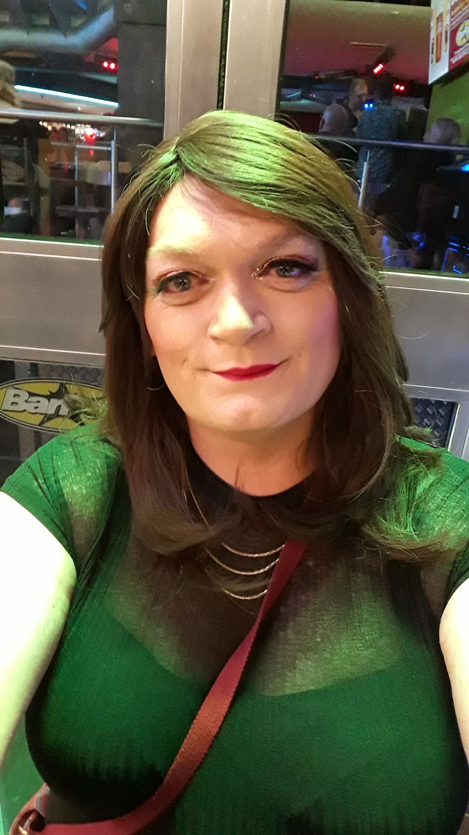 ClaireParttime's tweet photo. Having an amazing night out in Manchester Village. https://t.co/gBVeYfoh2f