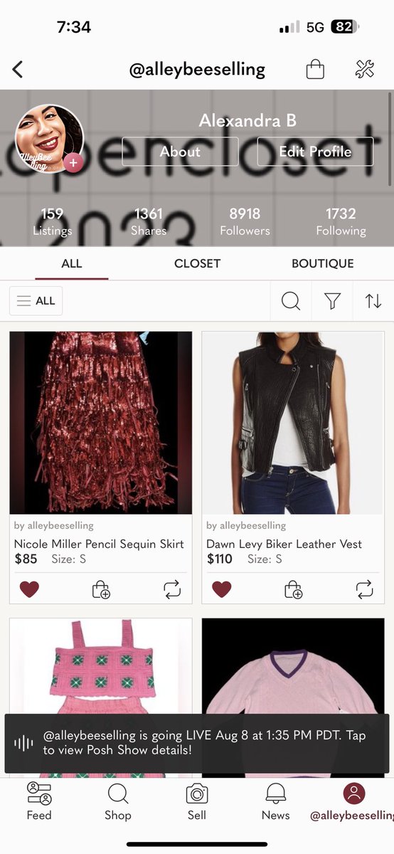 Dada2360's tweet photo. https://t.co/OFcUu9XKam wifey #poshmark https://t.co/JMMXkNscvY