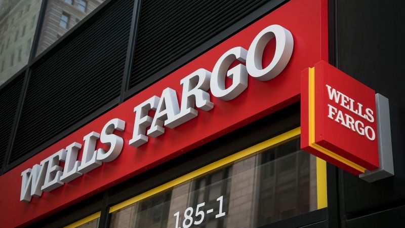 cgledhill's tweet photo. Wells Fargo: Customers report missing deposits from bank accounts 🙄

| CNN Business https://t.co/IJQ1odAoC0 #fintech #finfail https://t.co/QcoA26GaGu