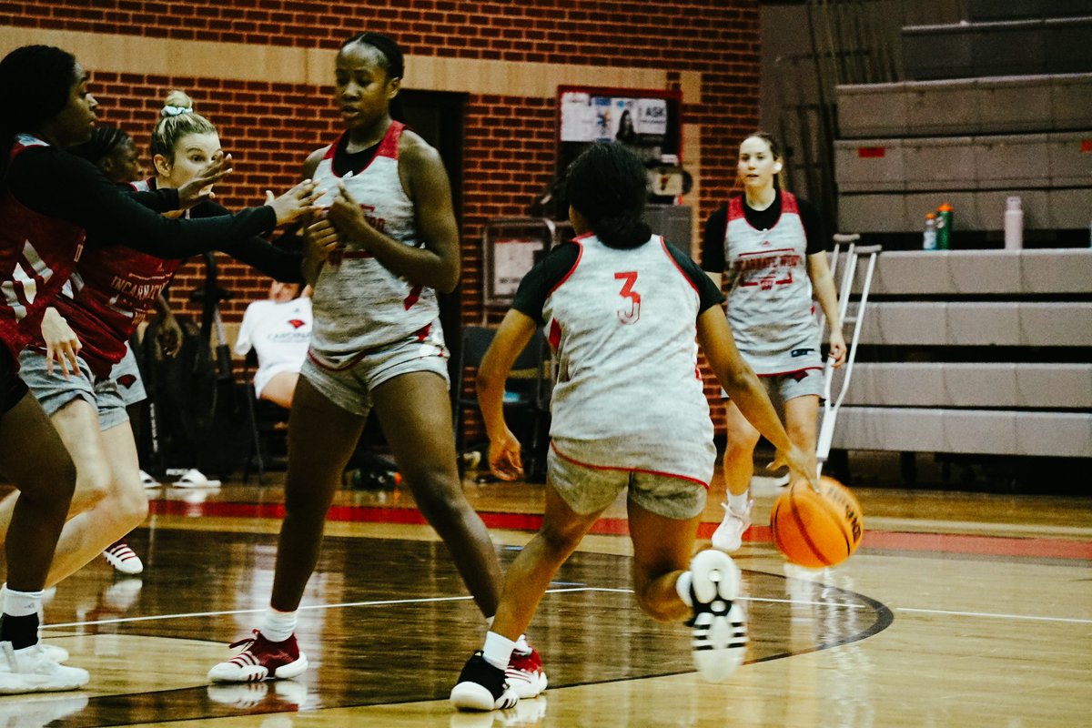 UIW Women's Basketball tweet media
