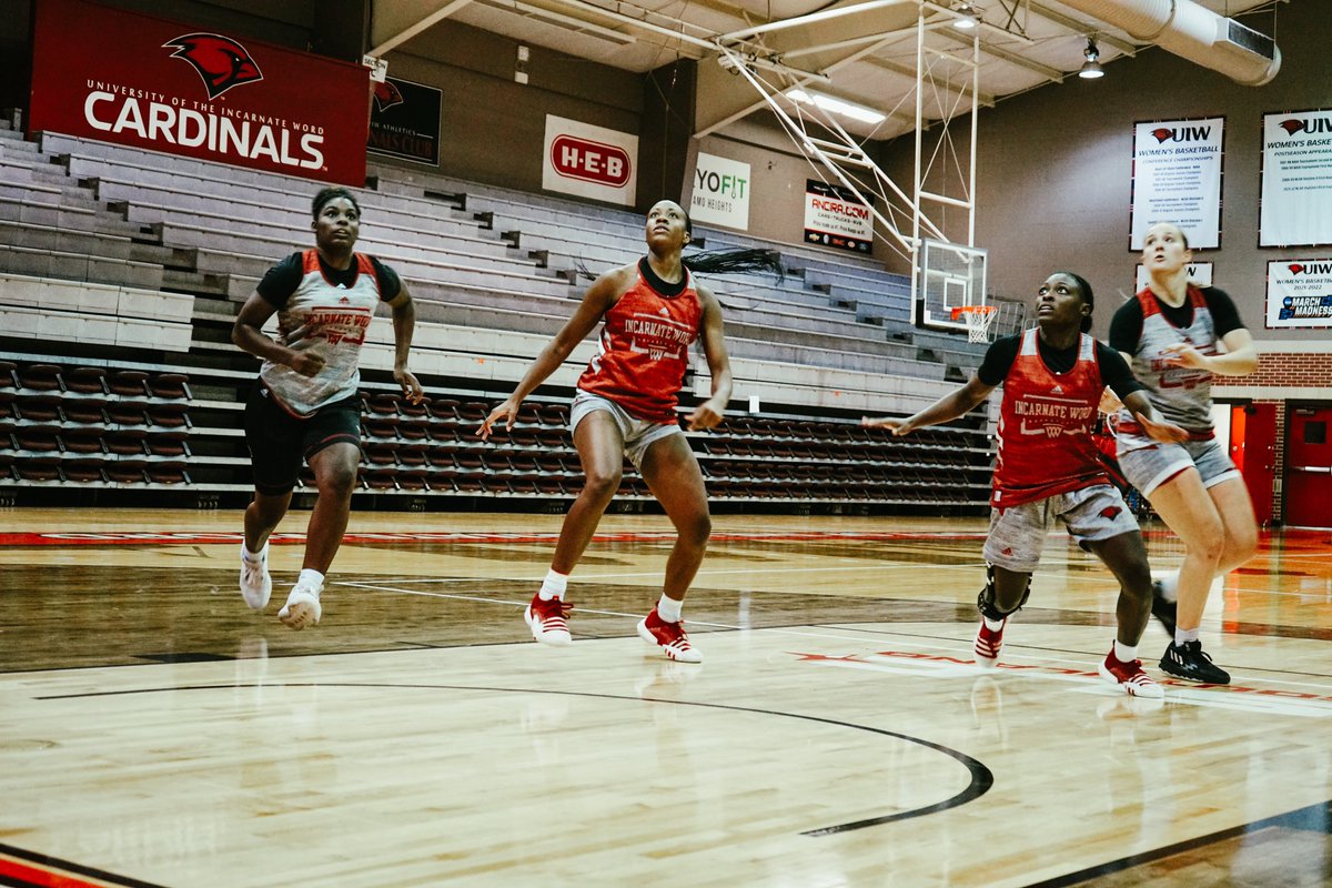 UIW Women's Basketball tweet media