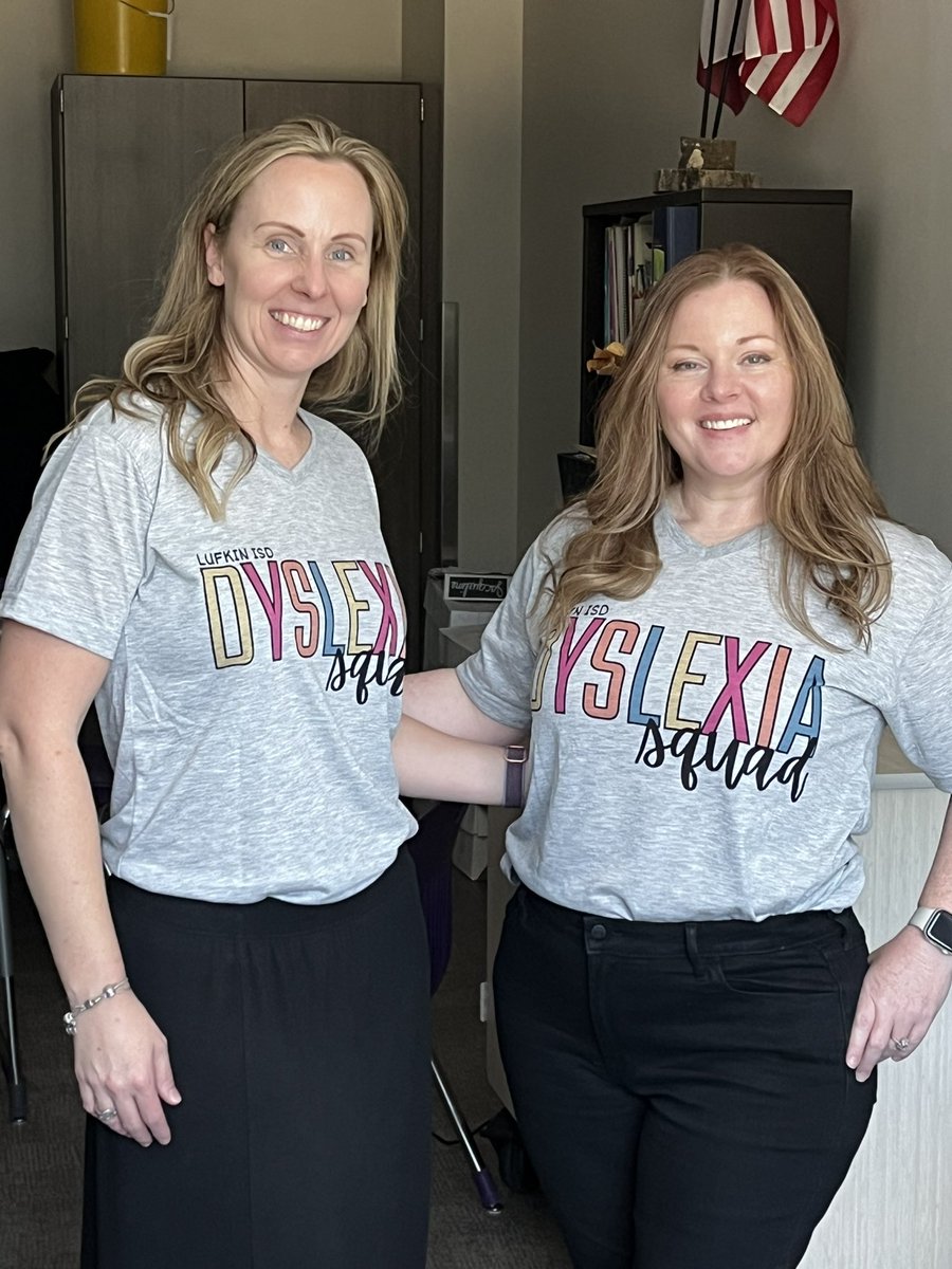 holthippos's tweet photo. Hello, LMS! Here is your Dyslexia Squad ready for an amazing 2023-2024 school year. ๐
#dyslexia #PurplewillReign #LMS https://t.co/WzlZK34Cal