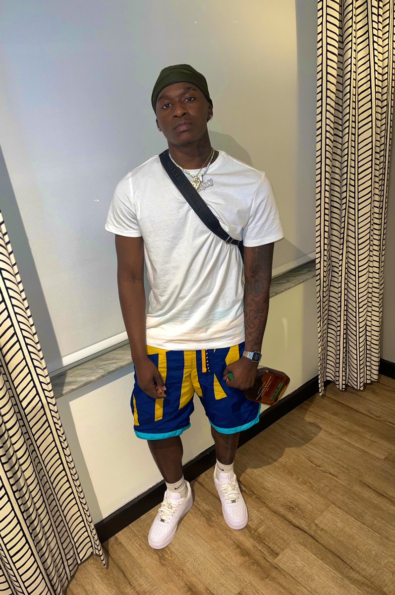 JamarKnight4's tweet photo. #WhosWhoOfJSU
• Jamar Knight
• Biology Vet
• Monroe, LA
• Alumni ‘23🐯
• 22
• ig: Jlove6.0
• Workaholic, Good Vibes, R&amp;B Fanatic
• I just missed doing these https://t.co/todBvQd4ry