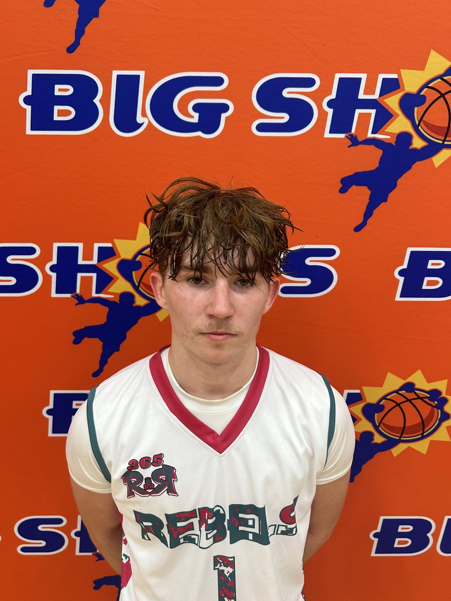 BigShotsGlobal's tweet photo. #BIGSHOTS #CharlestonFinale 

16u

365  50
13 Steele Robinson 19
1 Tanner Smith 17

Team Ford 48
11 Kris Swift 20 https://t.co/4oL8HBBlvz