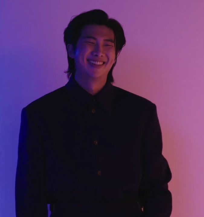 hourlyhyungline's tweet photo. https://t.co/D6S2WCQJTA
