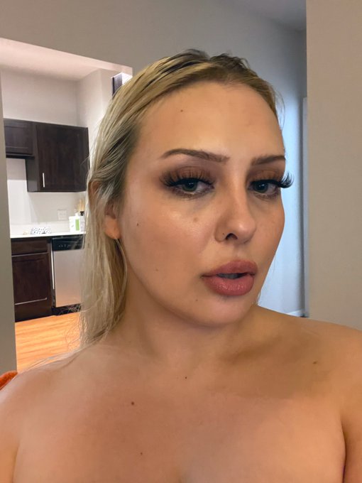 Fresh out the shower https://t.co/noXCpINC40