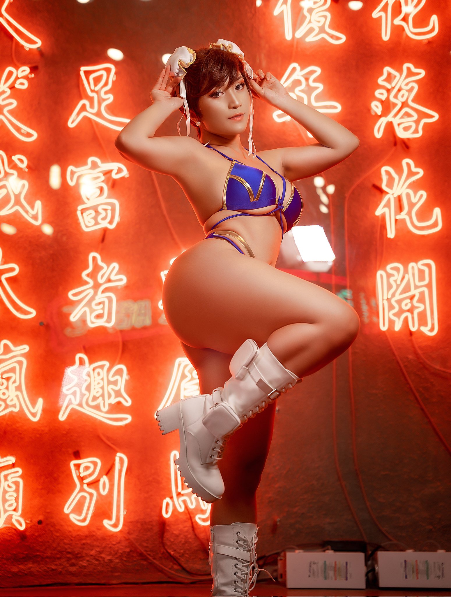 So, uh.. that new Chun-Li mod, huh? 👀💙 #Evo2023 #StreetFighter6 https://t.co/Ub4WMFZjKW