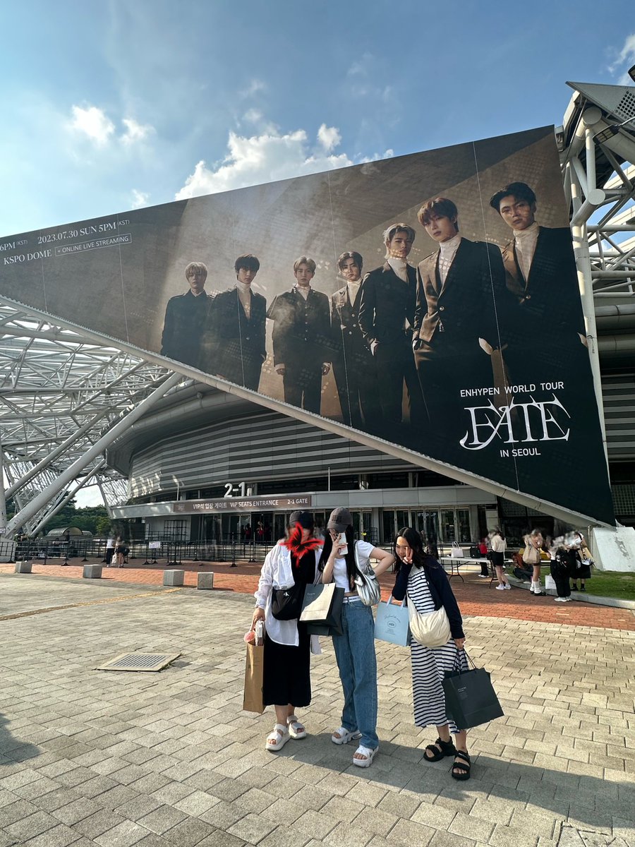 maikey1006's tweet photo. 🇰🇷 https://t.co/OKmodta1GS