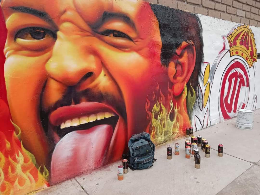 sportanosdxt's tweet image. SIMPLEMENTE HERMOSO 😍

El amuleto de la suerte para el partido de hoy. 🧑‍🎨🖼️👹

 #SomoSportanos #AmamosELDXT