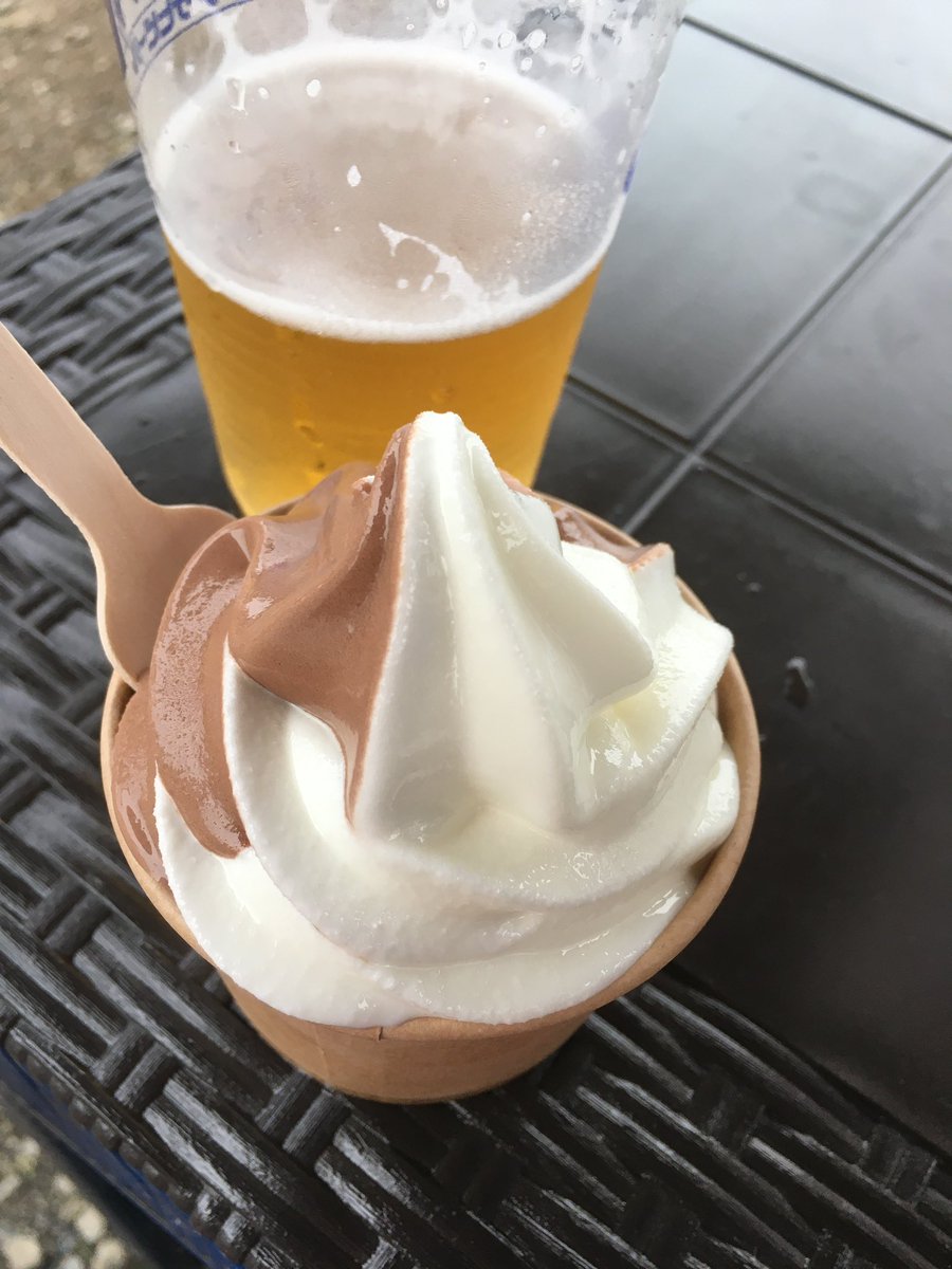 ataro01's tweet photo. そして昨年の #THEbeachDAY 。
夏の銭函は美味しいです(笑)
#andlove https://t.co/weNKnPLRXh