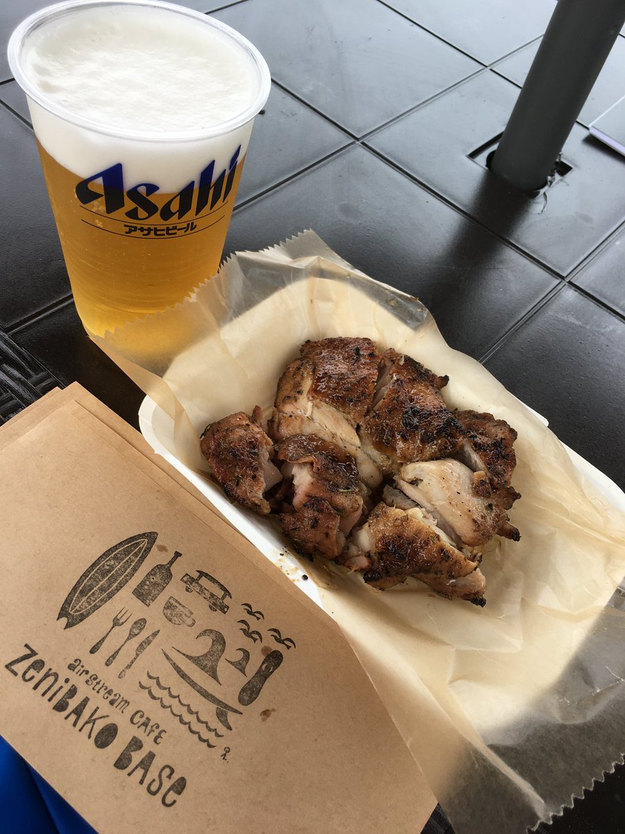 ataro01's tweet photo. そして昨年の #THEbeachDAY 。
夏の銭函は美味しいです(笑)
#andlove https://t.co/weNKnPLRXh