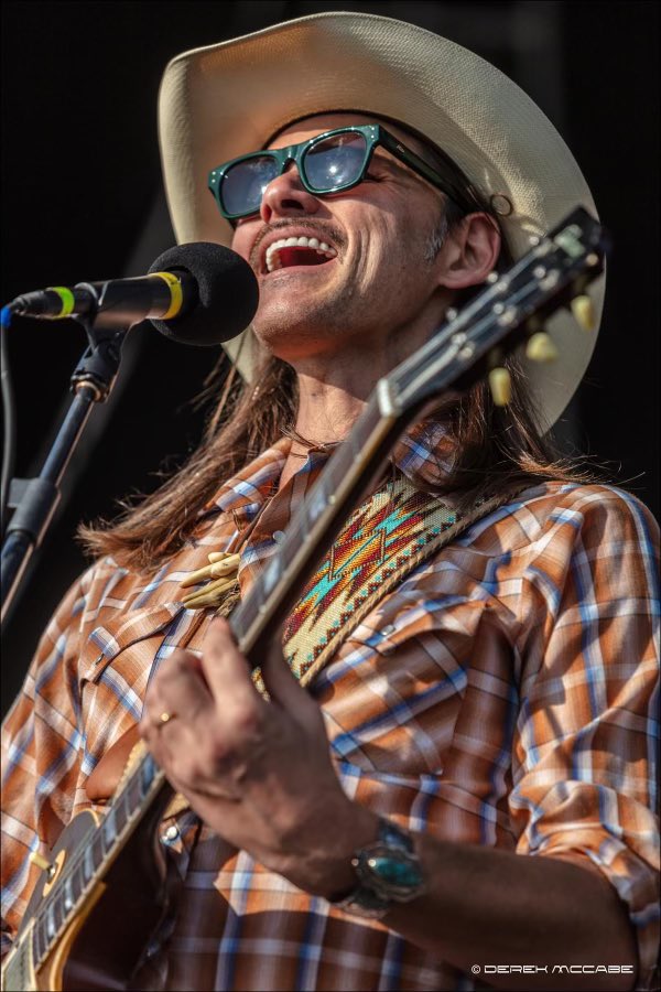 MrDuaneBetts's tweet photo. Thank you ALL for listening to Wild &amp; Precious Life and coming out to the shows! This music is what we live for so please help spread the good word! Much Appreciated- db

📸 Derek McCabe https://t.co/tpbXhKOWaj