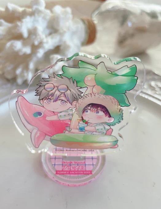 昨日からスタートしましたDrink Stand「ブルメロSUMMER VACATION BOYS」 アクスタとアクリルコースターとペーパーコースター他にもフレークシールもあります (写真奥の珊瑚は石膏製です)  #続ふだ