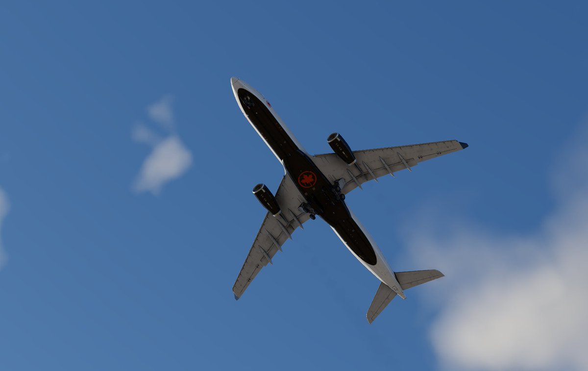 DeltaVirtual1's tweet image. Happy Weekend everyone! Anyone have an exciting flight planned for the weekend? 

#aviation #flightsimulator #msfs #xplane #airbus #a330

📷: DAL115 Riley W.