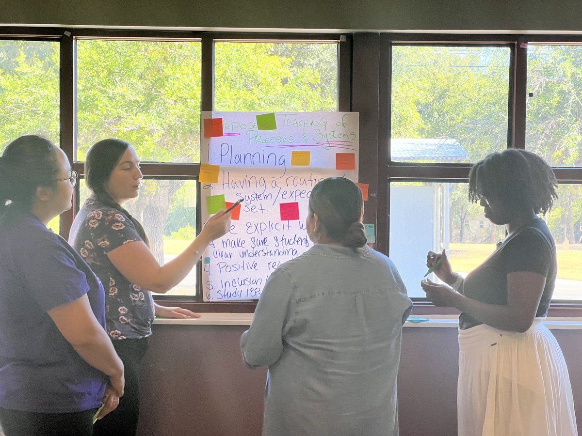 SadlerMeansYWLA's tweet photo. Today was a great day to be a Dragon.  Teachers focusing on our “Fab Five” for instruction.  @AngelWilson36 #aisdlevelup #aisdproud https://t.co/Ucj62wPqdP